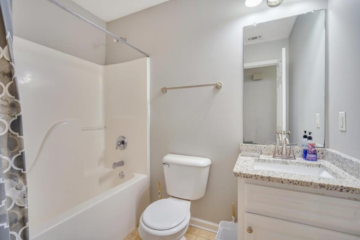 Charming Gray Home- 5 Mins From Gsu! Statesboro Luaran gambar