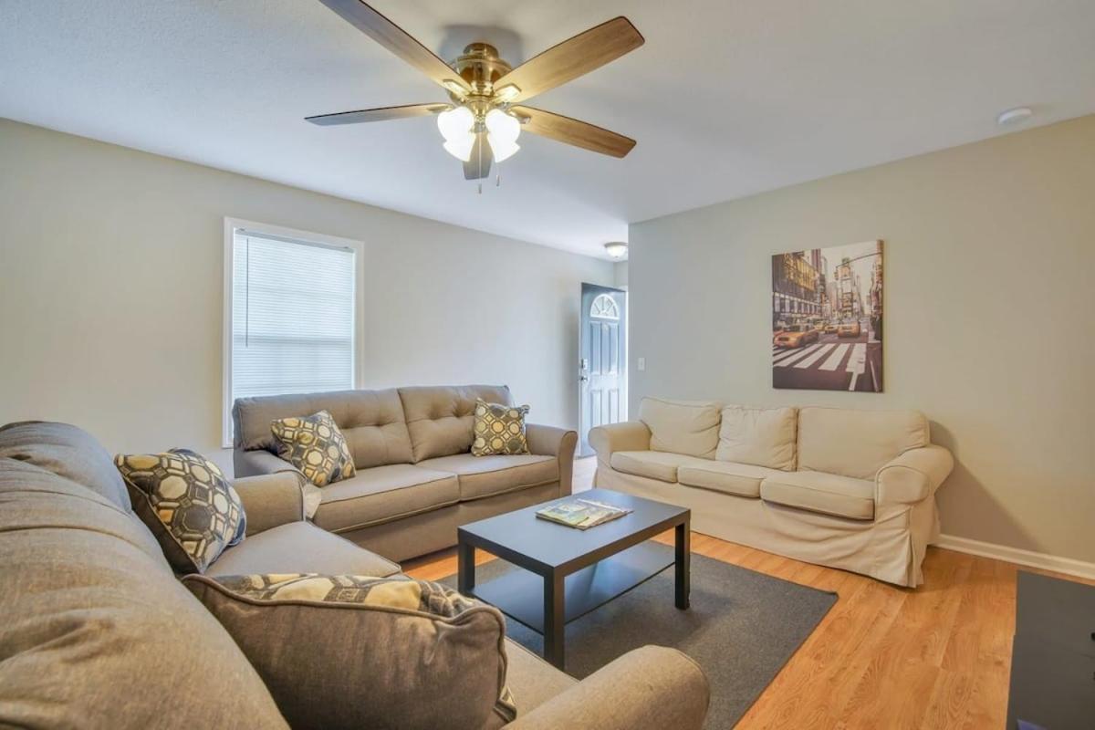 Charming Gray Home- 5 Mins From Gsu! Statesboro Luaran gambar